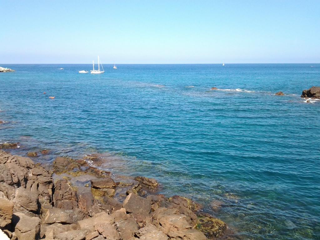 B&B Via Dei Mille Castelsardo Εξωτερικό φωτογραφία