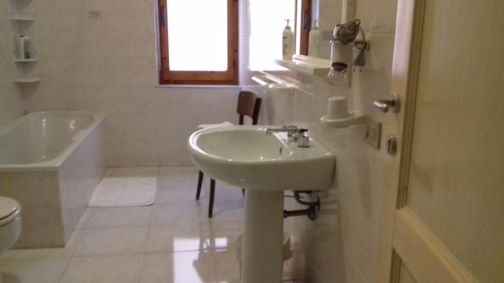 B&B Via Dei Mille Castelsardo Εξωτερικό φωτογραφία